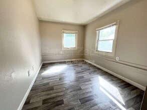 355 W 22nd St in Merced, CA - Building Photo - Building Photo