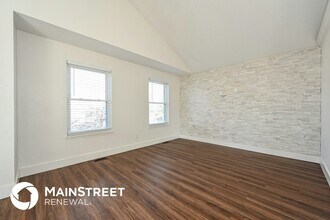 17476 E Plateau Dr in Aurora, CO - Foto de edificio - Building Photo