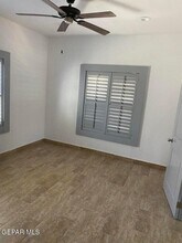 4001 Trowbridge Dr in El Paso, TX - Building Photo - Building Photo