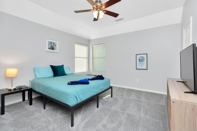 property at 10007 Hickory Trail Ln