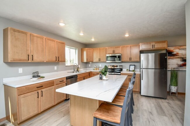 property at 3900 S Caballo Ct