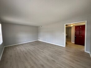 401 Advocate Ct in Newport News, VA - Building Photo - Building Photo