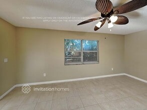 1231 Essex Dr in Wellington, FL - Building Photo - Building Photo