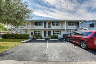1520 NE 56th St in Fort Lauderdale, FL - Building Photo