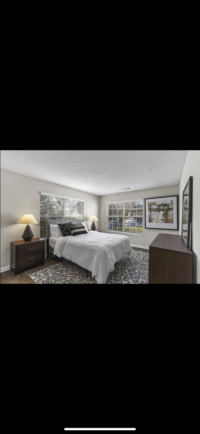 1505 Lake Knoll Dr NW, Unit 1505