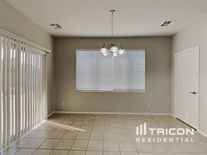 18702 E Ryan Rd in Queen Creek, AZ - Building Photo - Building Photo