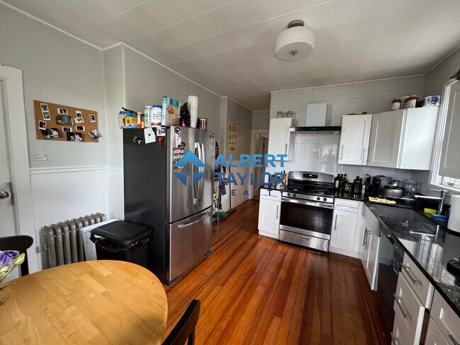 38 Cherry St, Unit 1