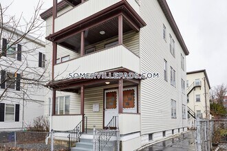 52 Mansfield St, Unit 2 in Somerville, MA - Building Photo - Building Photo