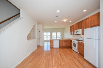 67 Chelsea Ct, Unit 67 in Atlantic City, NJ - Foto de edificio - Building Photo