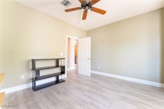 3016 Friendship Hill Cir in Henderson, NV - Building Photo - Building Photo