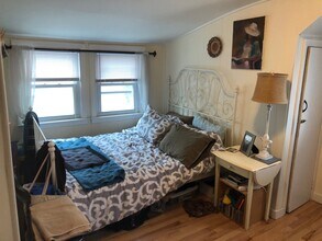 293 Beacon St, Unit 2 in Somerville, MA - Building Photo - Building Photo