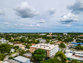 Fillmore Condominium Apartments in Hollywood, FL - Building Photo - Building Photo