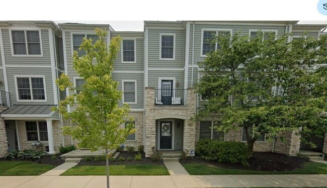 5895 Canyon Creek Dr in Dublin, OH - Building Photo - Building Photo