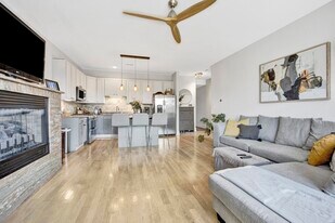 3527 S King Dr, Unit 1 in Chicago, IL - Building Photo