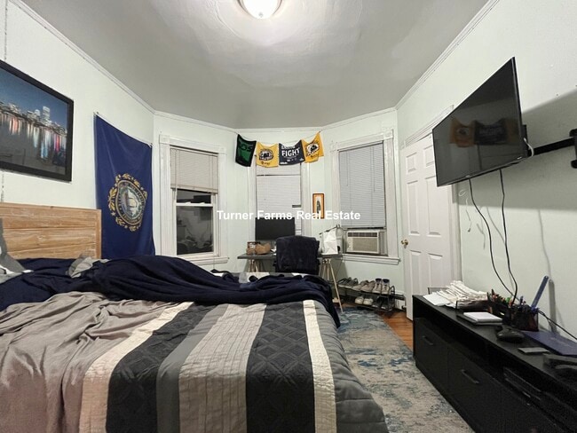 168 Hillside St, Unit 2F in Boston, MA - Foto de edificio - Building Photo