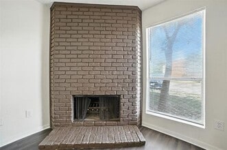 2273 Aspen Dr in Dallas, TX - Building Photo - Building Photo