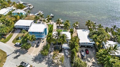 69 Shoreland Dr in Key Largo, FL - Building Photo - Building Photo