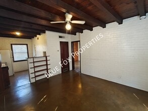 1211 N Jones Blvd in Tucson, AZ - Building Photo - Building Photo