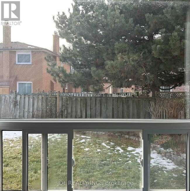 101 Summerdale Dr in Markham, ON - Building Photo - Building Photo