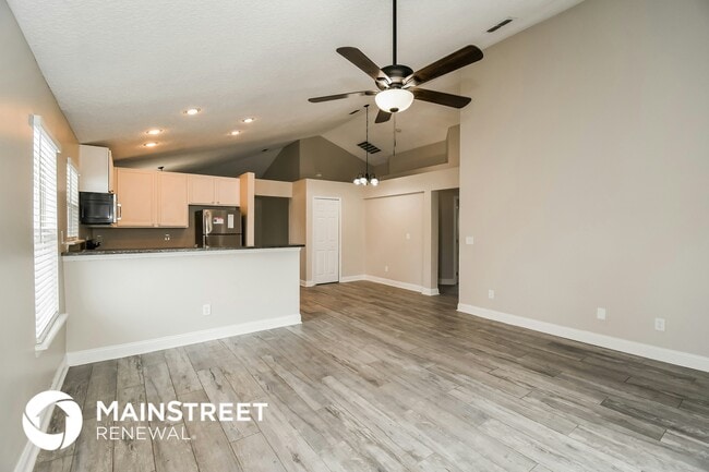 3107 Wandering Oaks Dr in Orange Park, FL - Foto de edificio - Building Photo