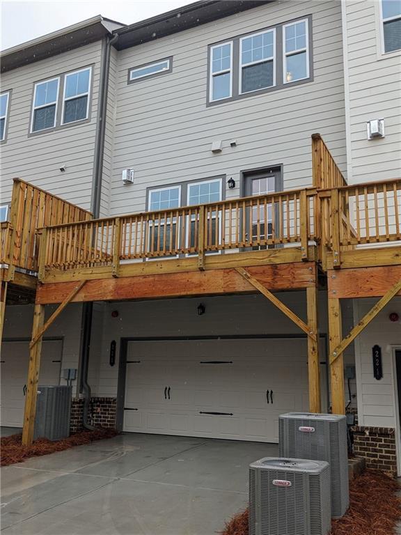 225 Spike Trl SE in Smyrna, GA - Foto de edificio - Building Photo