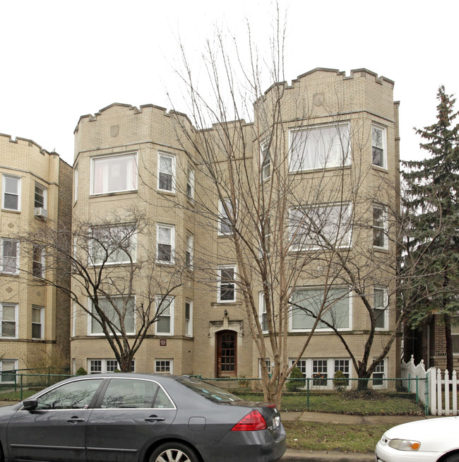 6151-6155 N Hamilton Ave in Chicago, IL - Foto de edificio - Building Photo