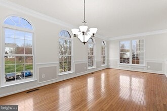 128 Ivy Hills Terrace in Purcellville, VA - Building Photo - Building Photo