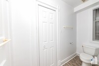3035 N Southport Ave, Unit 2F photo'