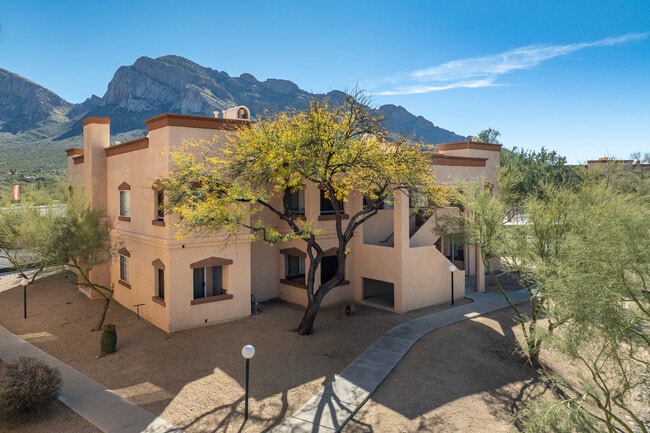 Pusch Ridge Apartment Homes