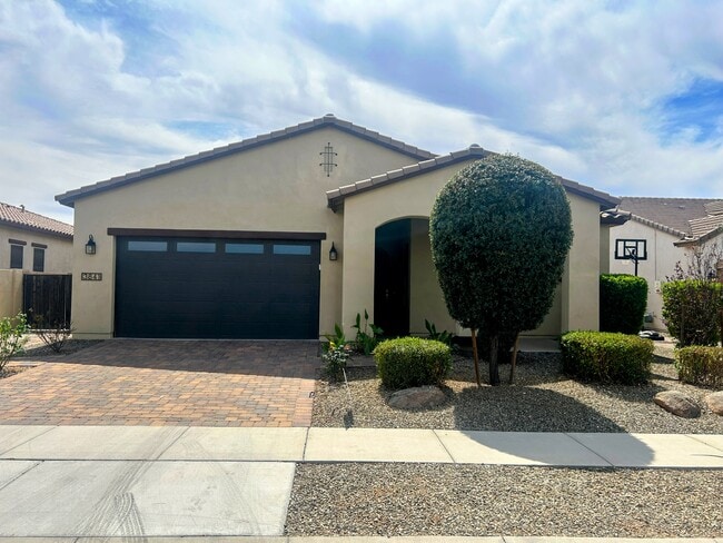 property at 3841 E Powell Pl