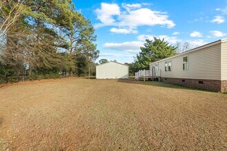 137 Wendy Hill Ln in Sneads Ferry, NC - Building Photo - Building Photo