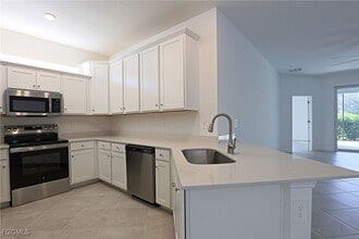 20665 Hazelnut Ct in Lehigh Acres, FL - Building Photo - Building Photo