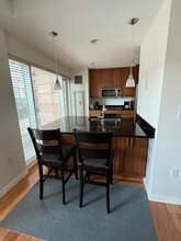 100 Exchange St, Unit Waterplace Building in Providence, RI - Foto de edificio - Building Photo