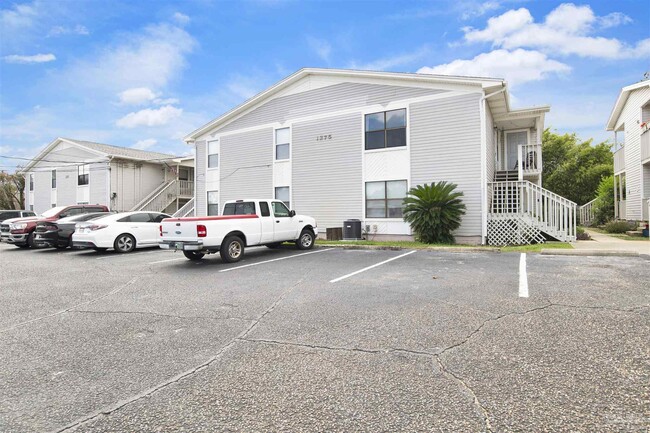 1275 Redwood Ln in Gulf Breeze, FL - Building Photo - Building Photo