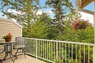 12109 NE 171st Pl in Bothell, WA - Building Photo - Building Photo