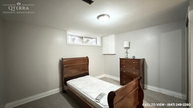 2-132 Willowridge Rd in Toronto, ON - Building Photo - Building Photo