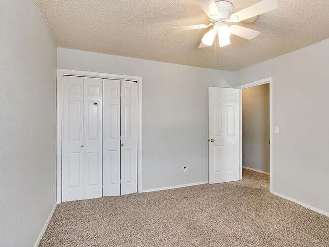 3305 Fireside Cir in Norman, OK - Building Photo - Building Photo