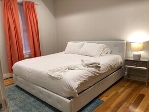 666 Massachusetts Ave, Unit 1 in Boston, MA - Building Photo - Building Photo