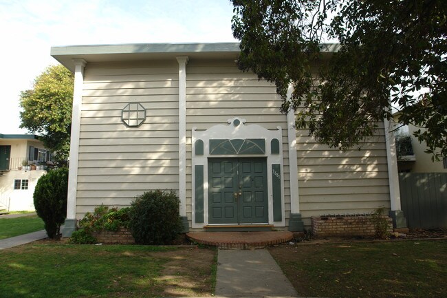 3681 Bridgeport Ct in San Jose, CA - Foto de edificio - Building Photo