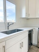 6265 Abronia Ave in Twentynine Palms, CA - Building Photo - Building Photo