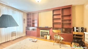 100 Delhi St in Guelph, ON - Building Photo