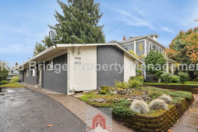 3442 SE 8th Ave in Portland, OR - Building Photo - Building Photo