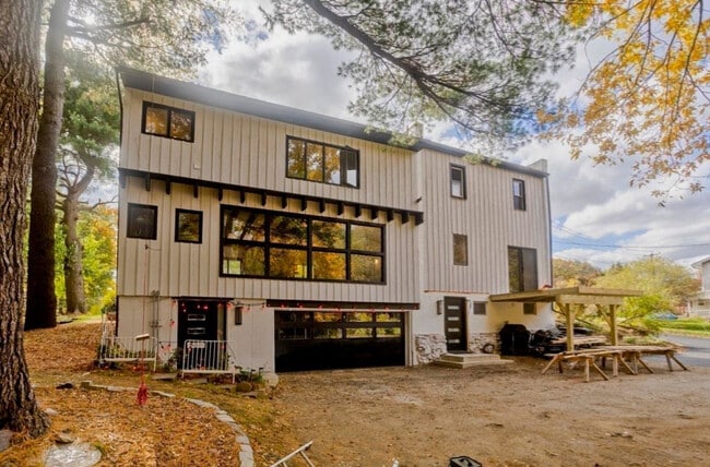 property at 75 Pine St