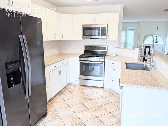 608 Torbert Loop in Stafford, VA - Building Photo - Building Photo