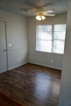 609 General Senter Dr in Midwest City, OK - Building Photo - Building Photo