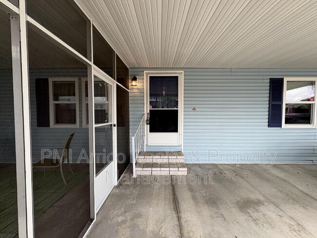 616 Klickety Klak Ln in Valrico, FL - Building Photo - Building Photo