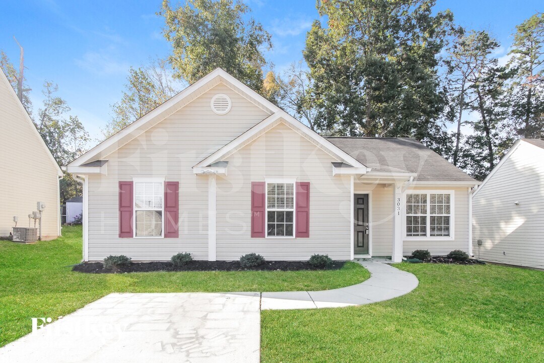 3031 Patriots Point Ln in Charlotte, NC - Foto de edificio