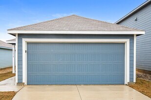 11516 Chestnut Barr Dr in Converse, TX - Building Photo