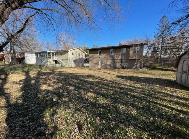 2017 21st Ave NW in Rochester, MN - Building Photo - Building Photo