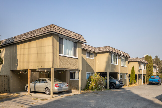 20679 Eastleigh Cres